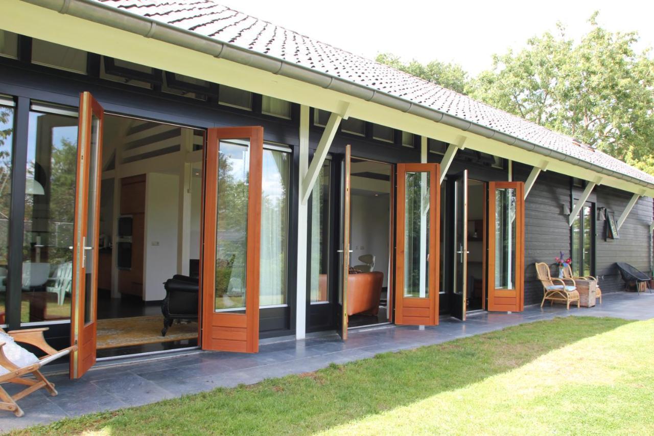 Familiehuis De Betuwe Met Prive Kunstgras Tennisbaan En Sauna Villa Erichem Ngoại thất bức ảnh