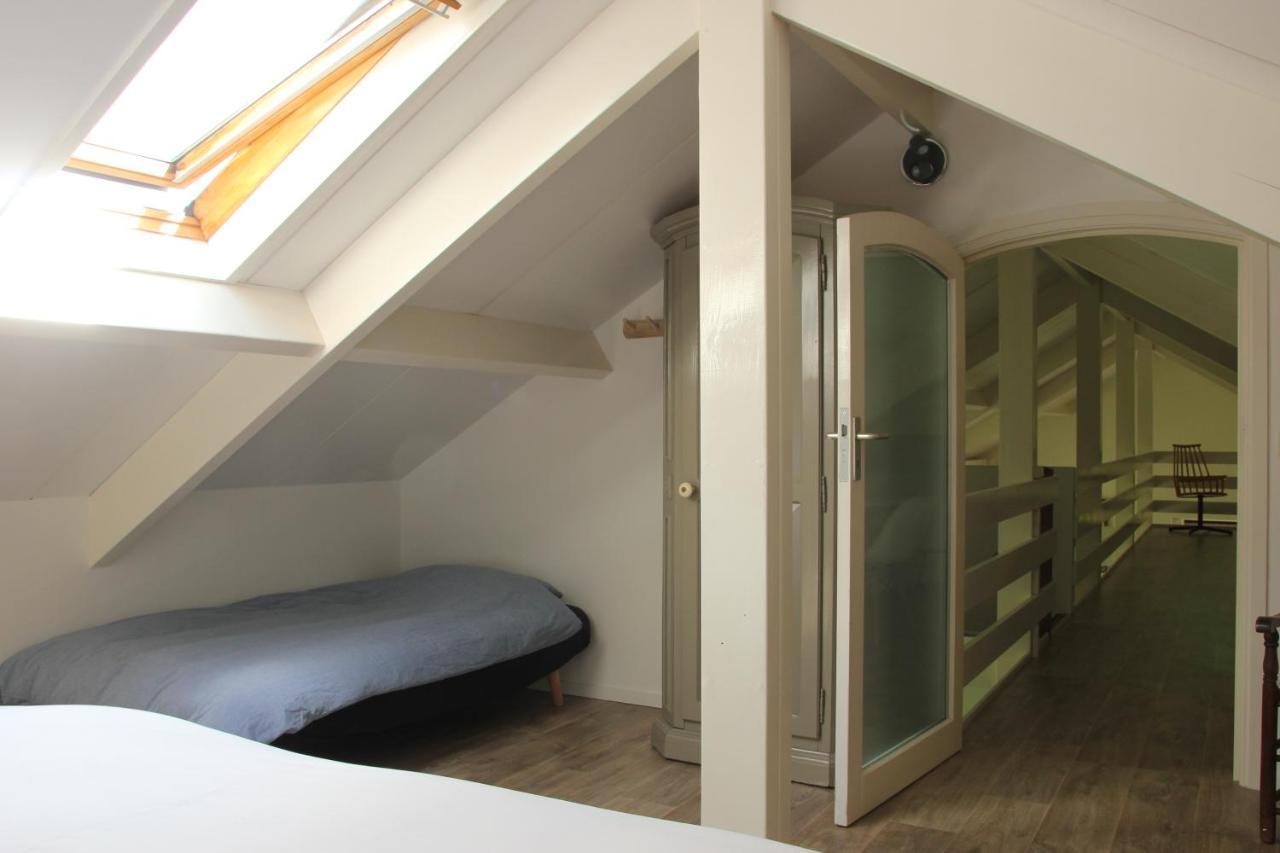 Familiehuis De Betuwe Met Prive Kunstgras Tennisbaan En Sauna Villa Erichem Ngoại thất bức ảnh